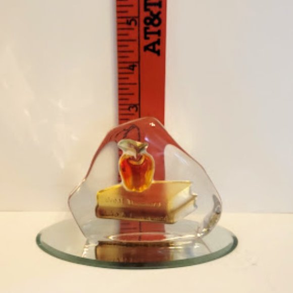Glass Paperweight with Apple and Books and a Mirrored Base - Picture 2 of 5